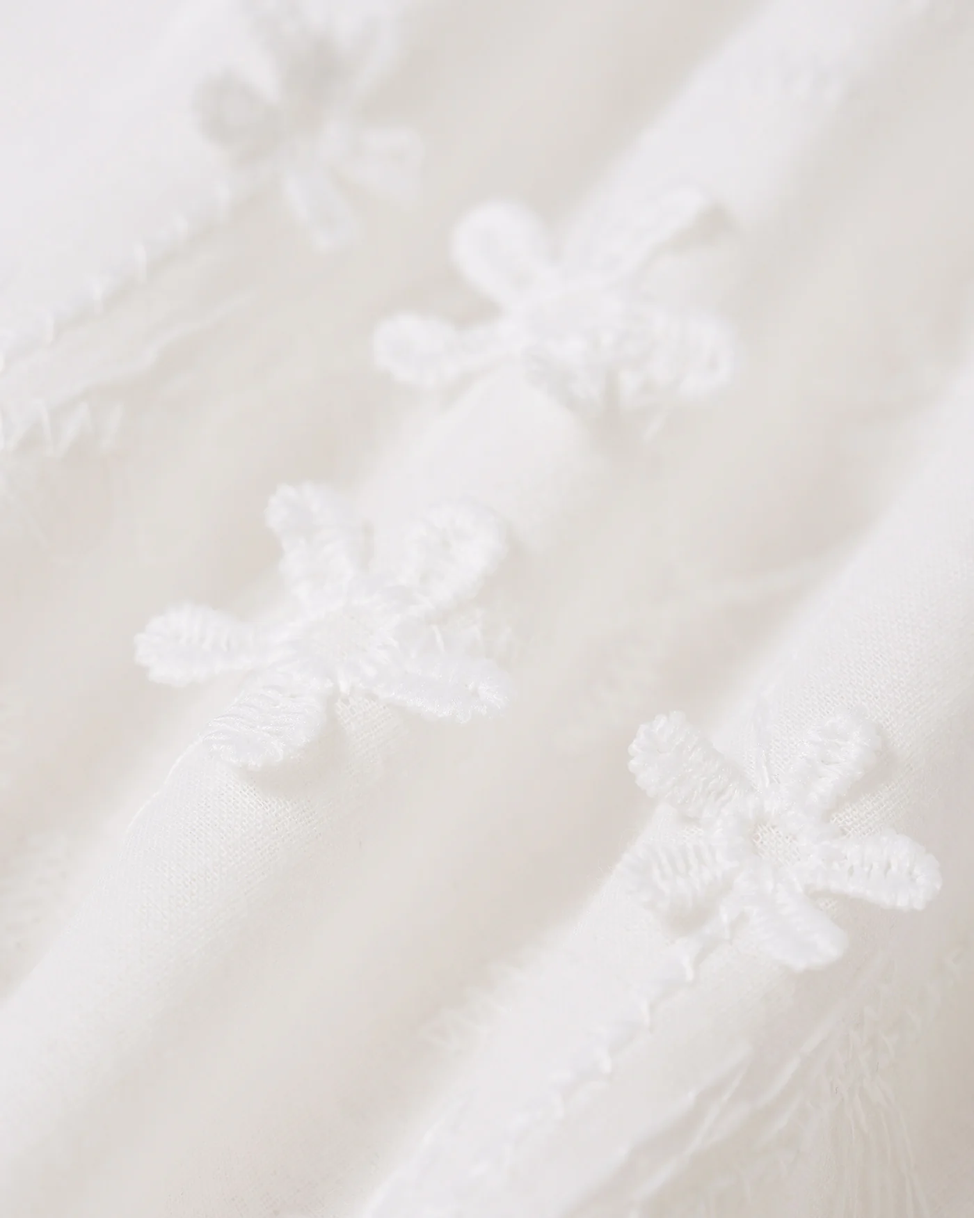 White Round Neck Floral Midi Dress - Image 9