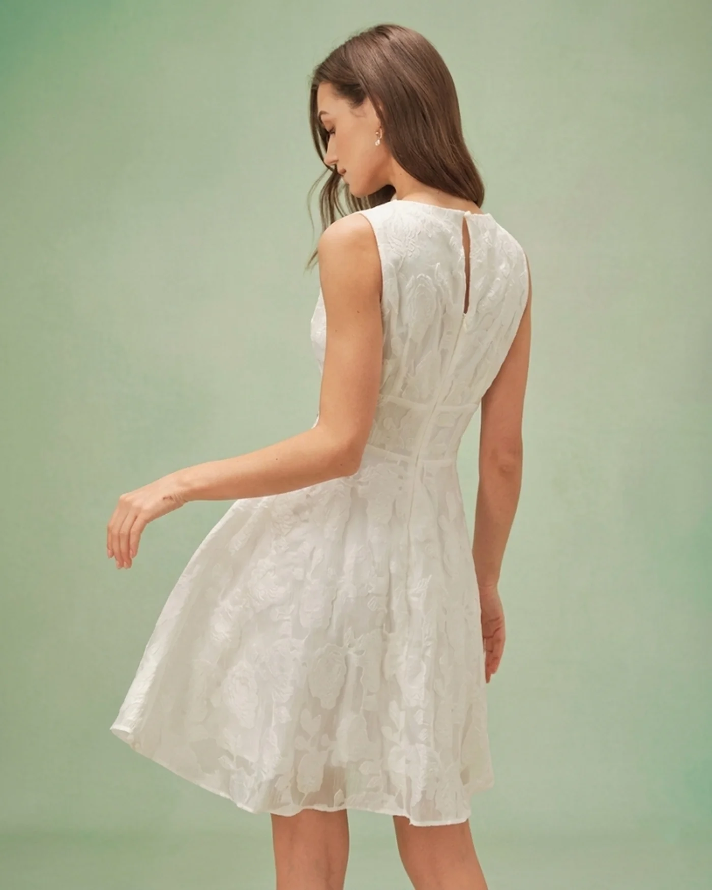 White Round Neck Jacquard Mini Dress - Image 2