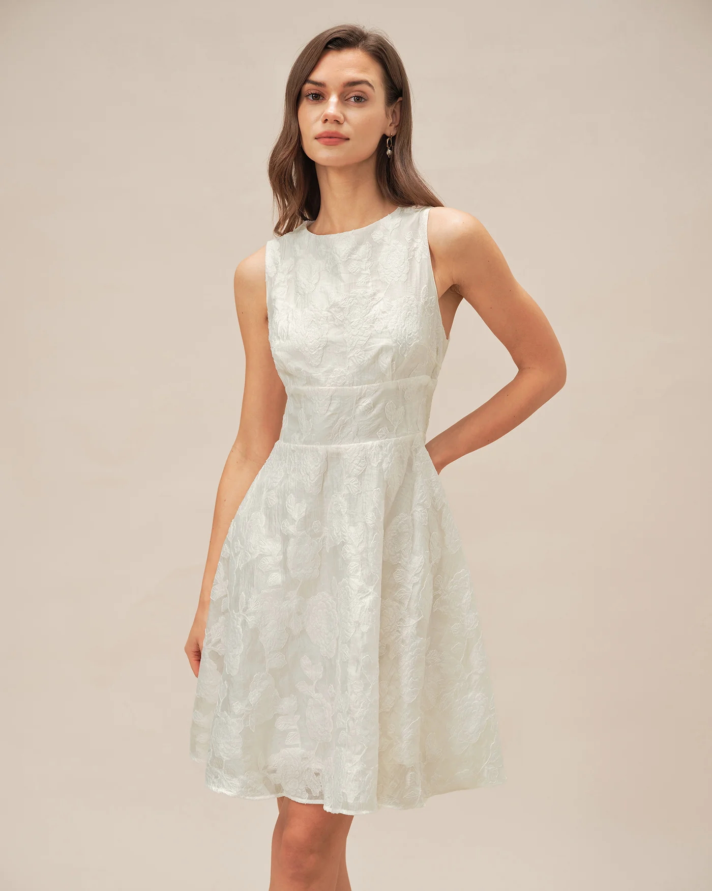 White Round Neck Jacquard Mini Dress - Image 3