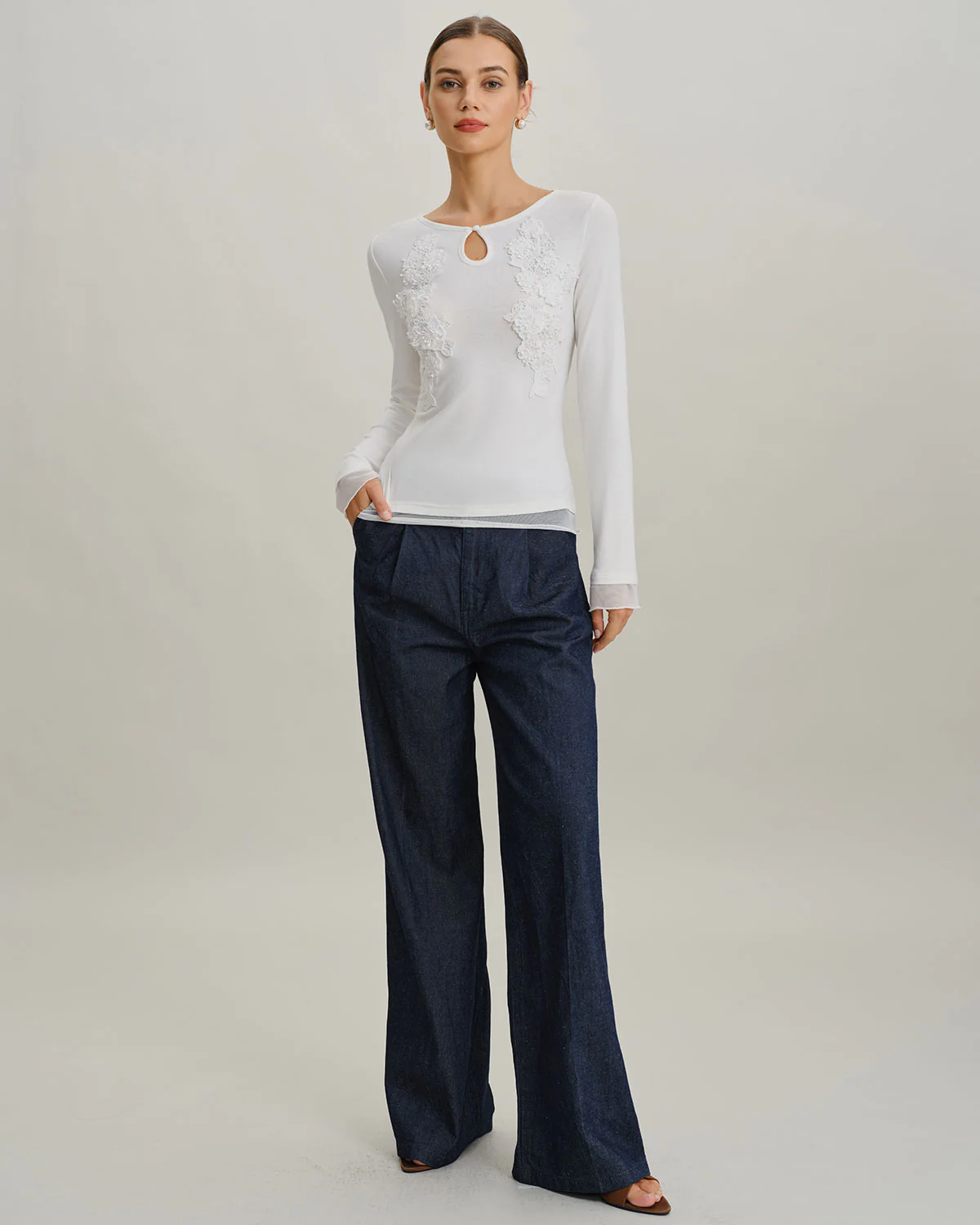 White Round Neck Knit Slim Tee - Image 2