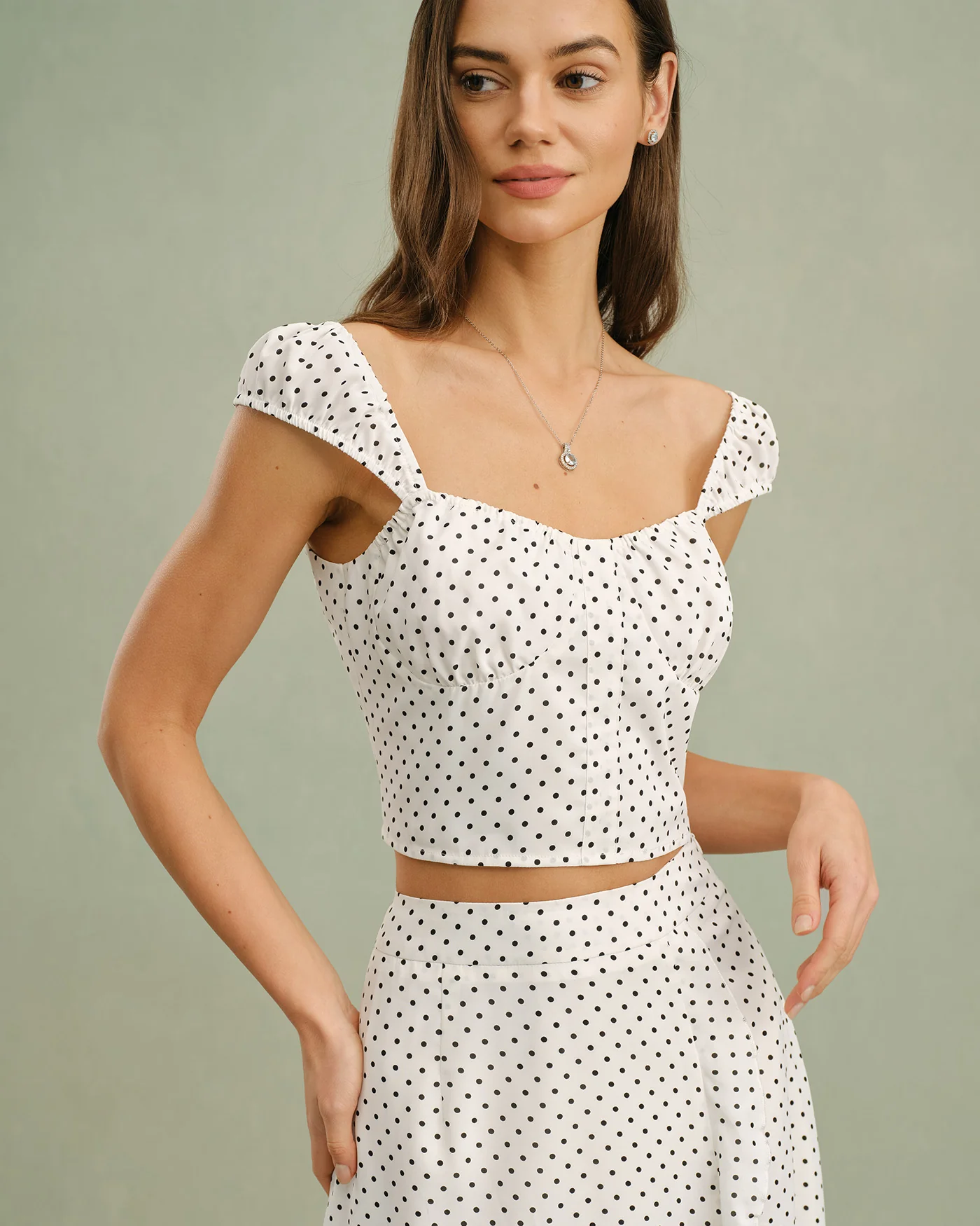 White Sweetheart Neck Polka Dot Tank Top - Image 7