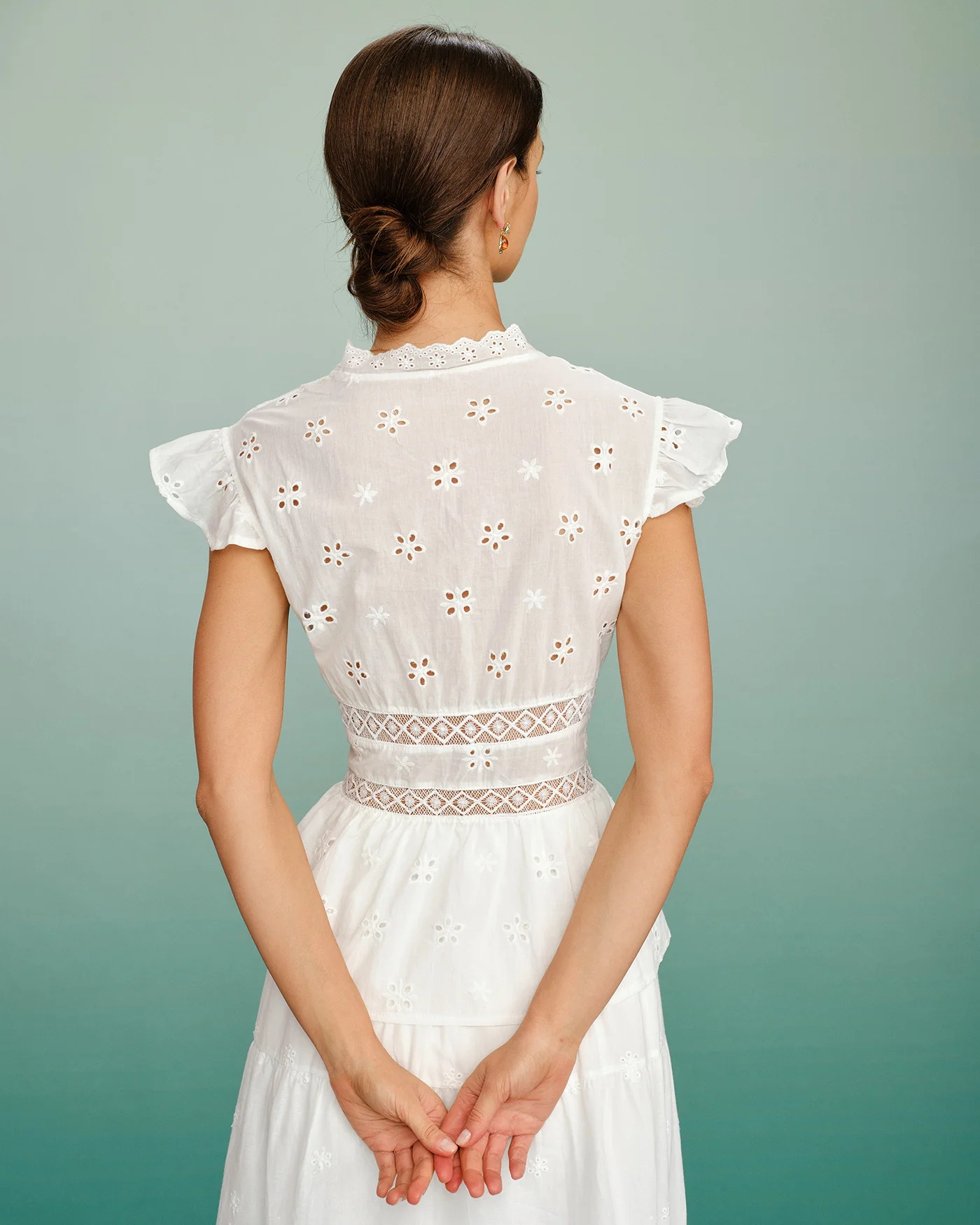 White V Neck Cut Out Tee - Image 7