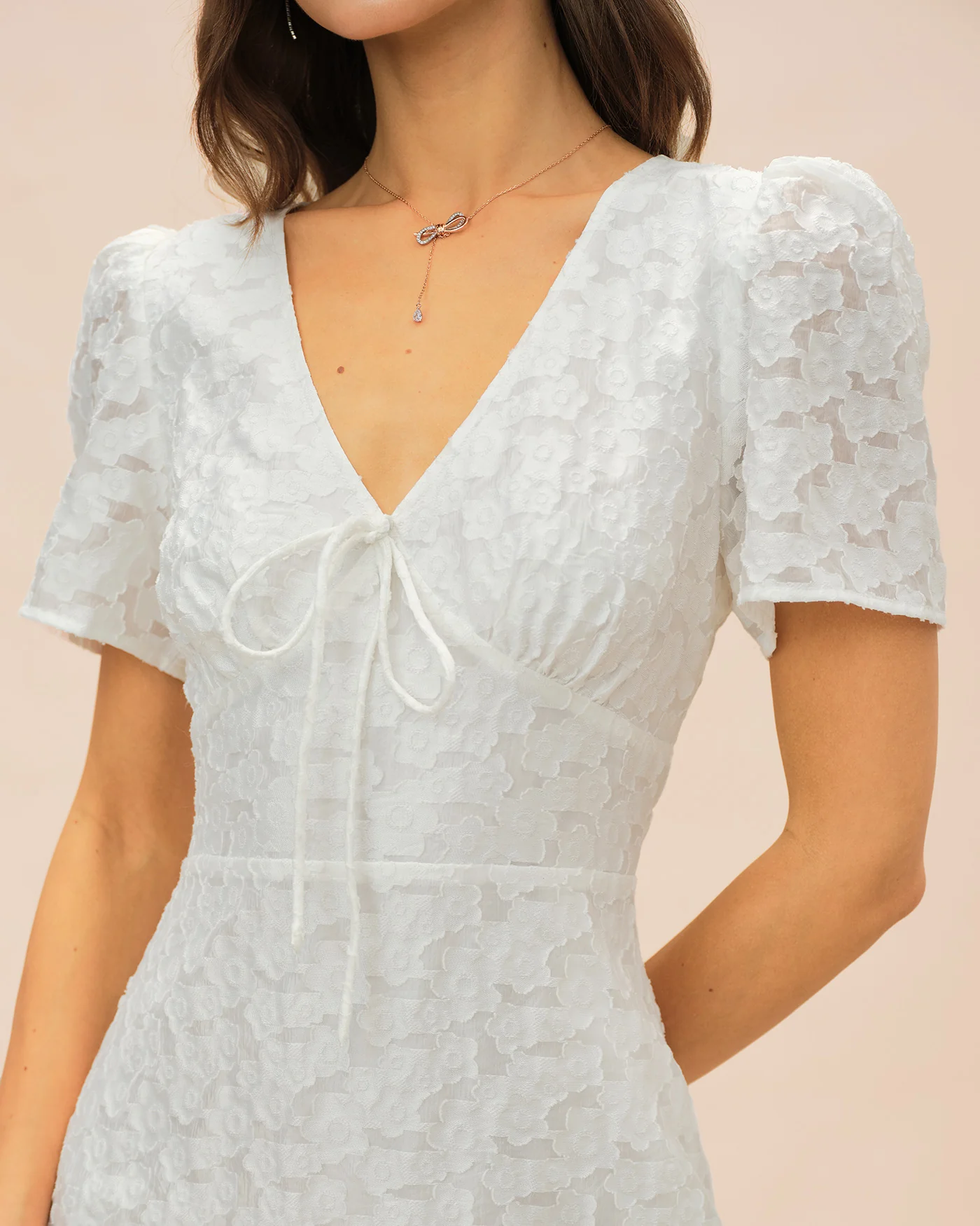 White V Neck Jacquard Mini Dress - Image 4