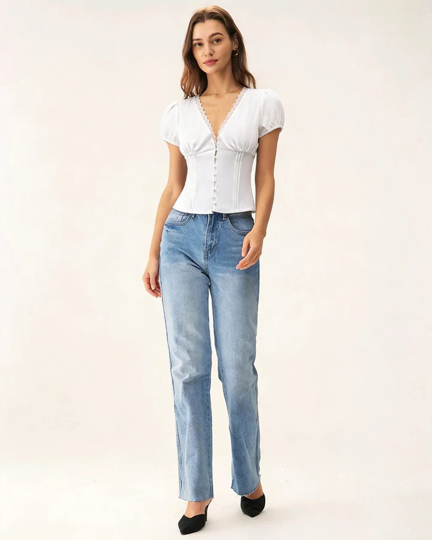 White V Neck Lace Splicing Tee - Image 4
