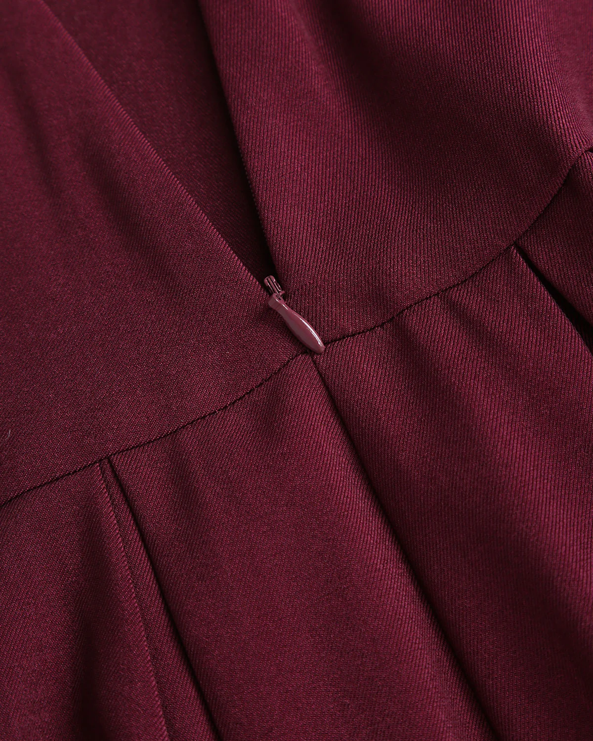 Wine Red Natural Waisted Pleated Midi Skirt - Image 8