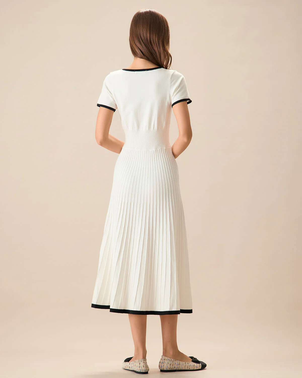 Women's White Contrasting Sweater Midi Dress - Image 5